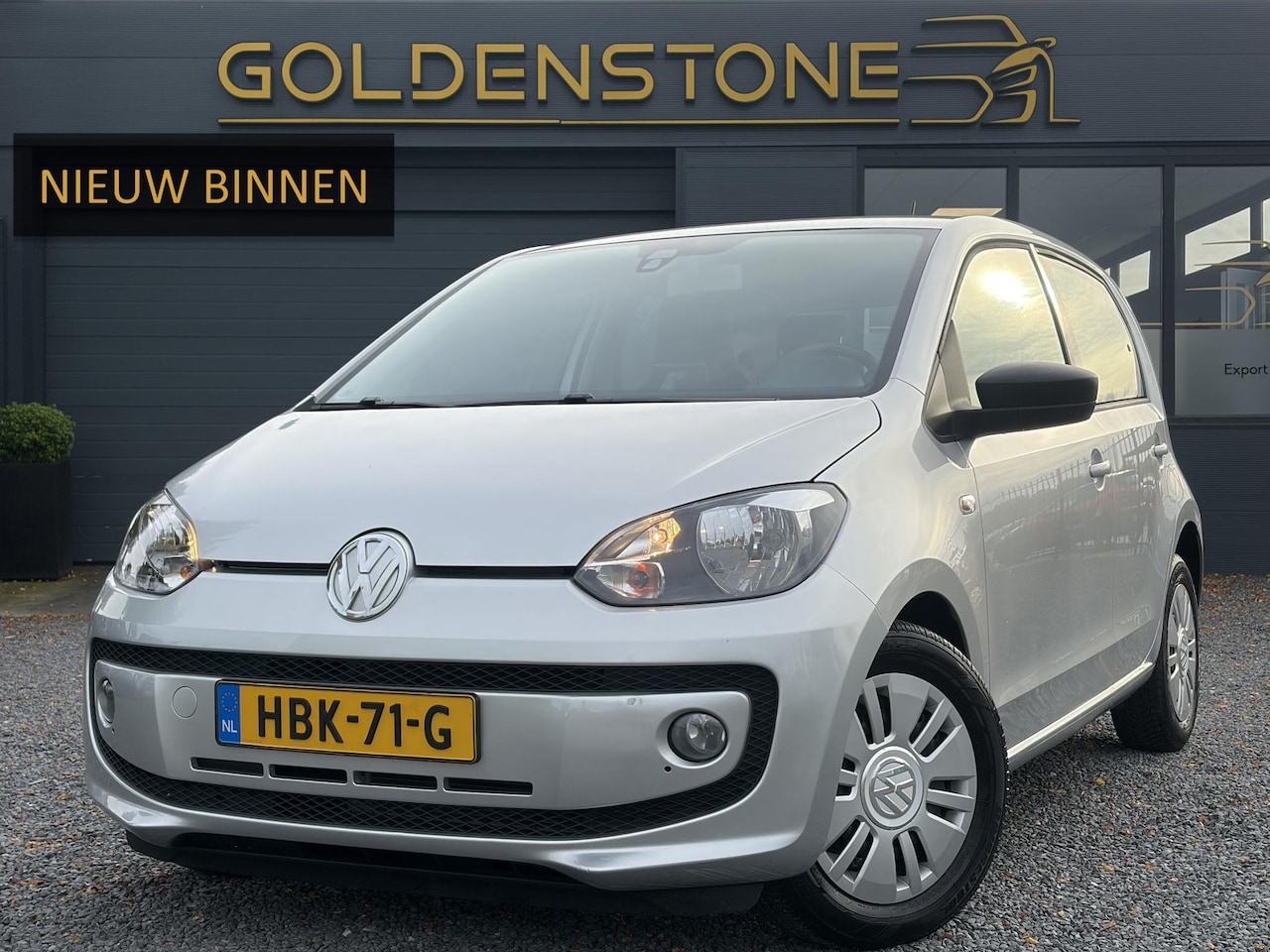 Volkswagen Up! - 1.0 groove up! ✓2e Eiganaar✓Net beurt gehad✓Navi✓Stoelverw✓Automaat✓Weinig Km✓5 Deurs✓Apk - AutoWereld.nl