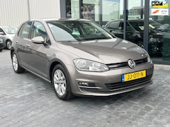 Volkswagen Golf - 1.0 TSI BUSINESS EDITION CONNECTED LED
