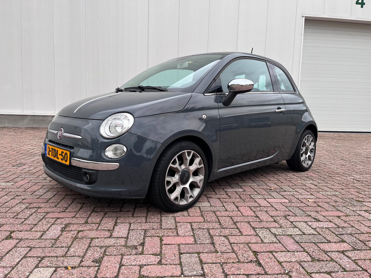Fiat 500 - Lounge Panorama dak airco navigatie parkeersensoren chrome pakket2013 - AutoWereld.nl