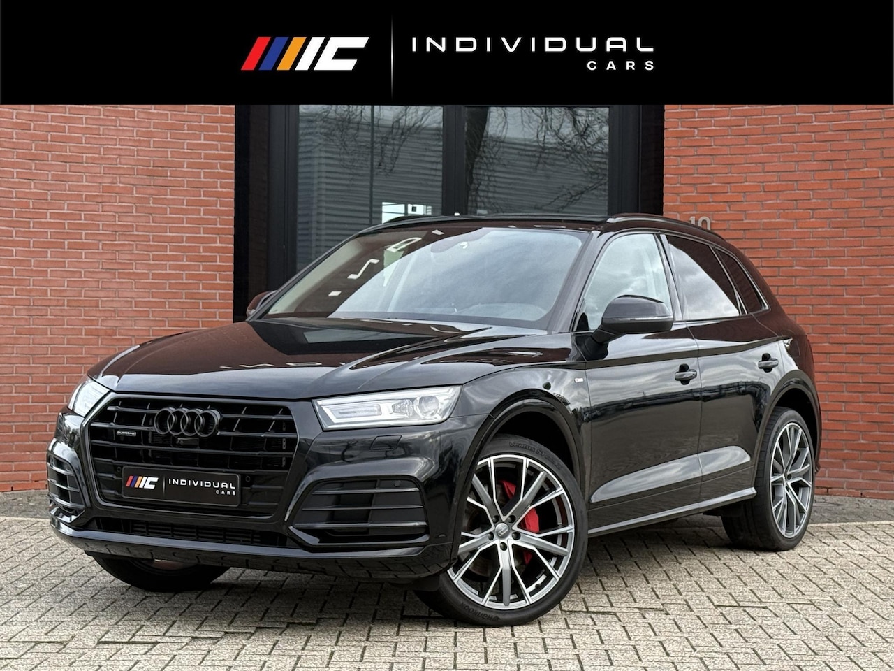 Audi Q5 - 55 TFSI e quattro Competition Panorama 360° - AutoWereld.nl