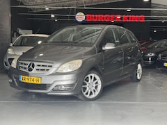 Mercedes-Benz B-klasse - 170 Nieuwe koppeling en apk