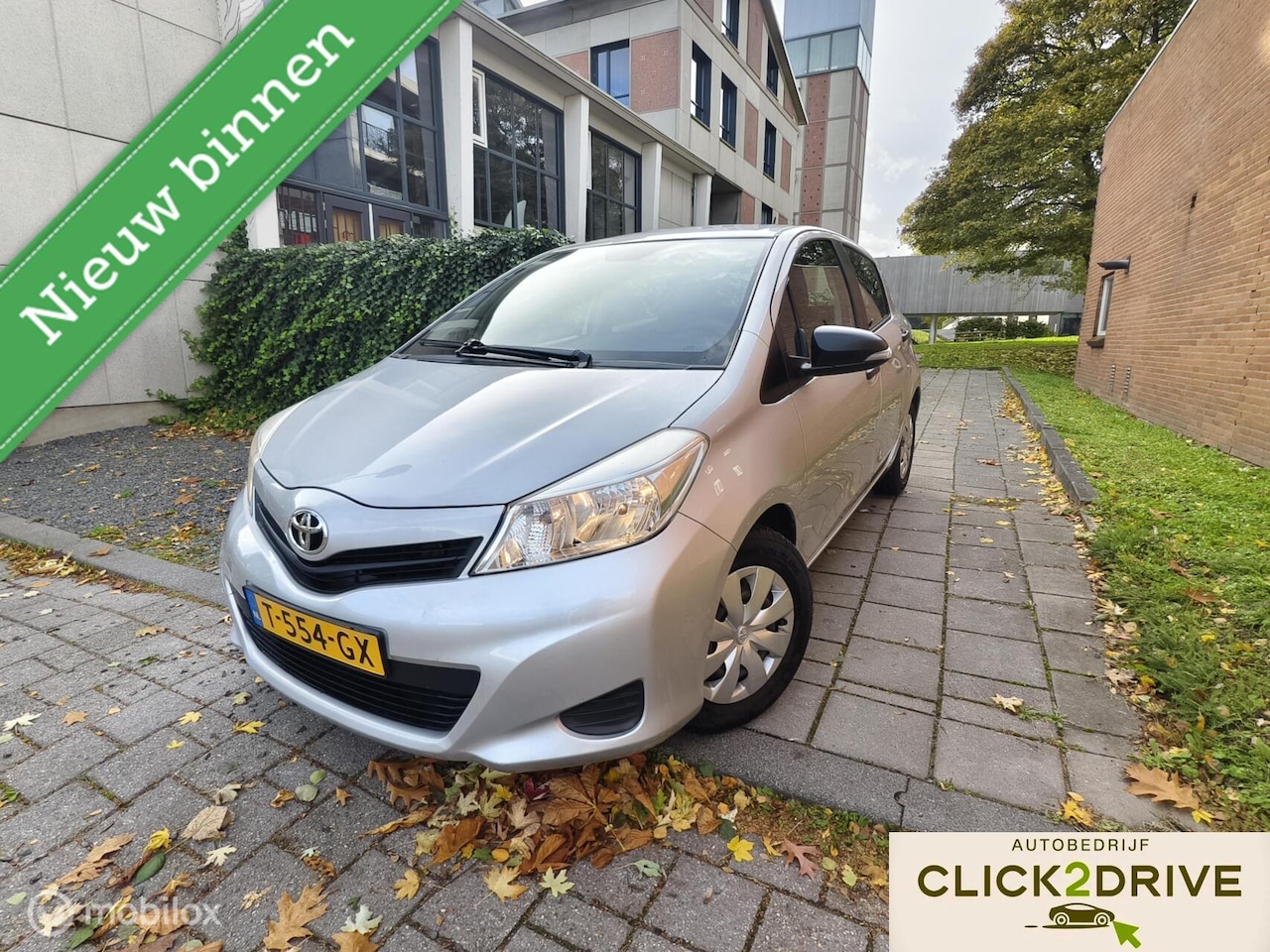 Toyota Yaris - 1.0 VVT-i Aspiration 1.0 VVT-i Aspiration - AutoWereld.nl