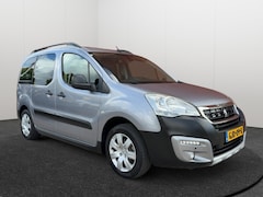 Peugeot Partner Tepee - 1.2 PureTech 110PK Allure | Trekhaak | Camera | Navigatie | parkeersensoren | Nieuwe Distr