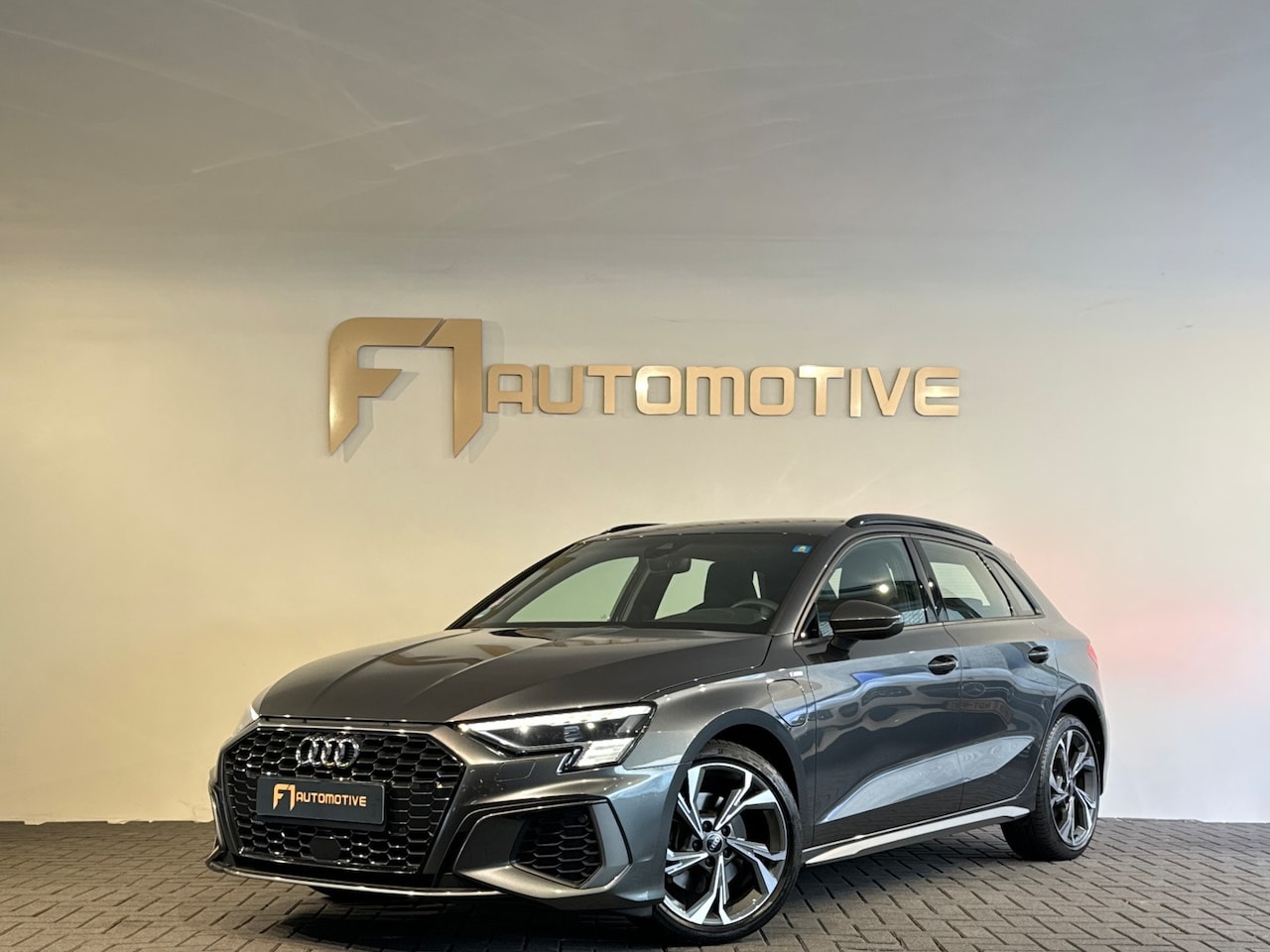 Audi A3 Sportback - 40 TFSI e S Line B&O|ACC|Lane Assist|Sfeer|Camera - AutoWereld.nl