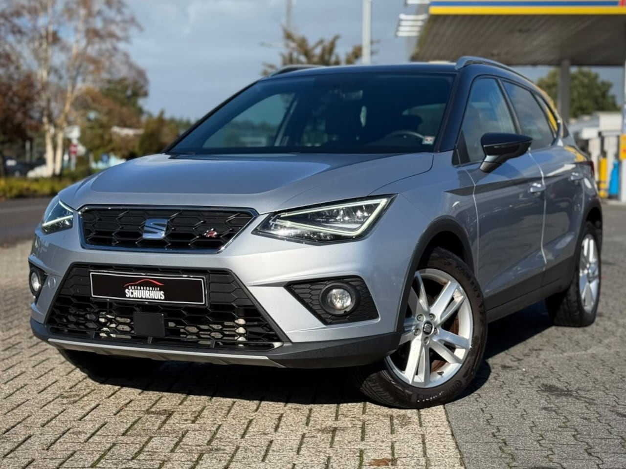 SEAT Arona - 1.5 TSI FR A/T DIGITAL COCKPIT TREKHAAK LED STOELVERWARMING - AutoWereld.nl