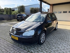 Volkswagen Golf - 1.6 FSI airco cruise schuifdak technisch OK APK 5-27