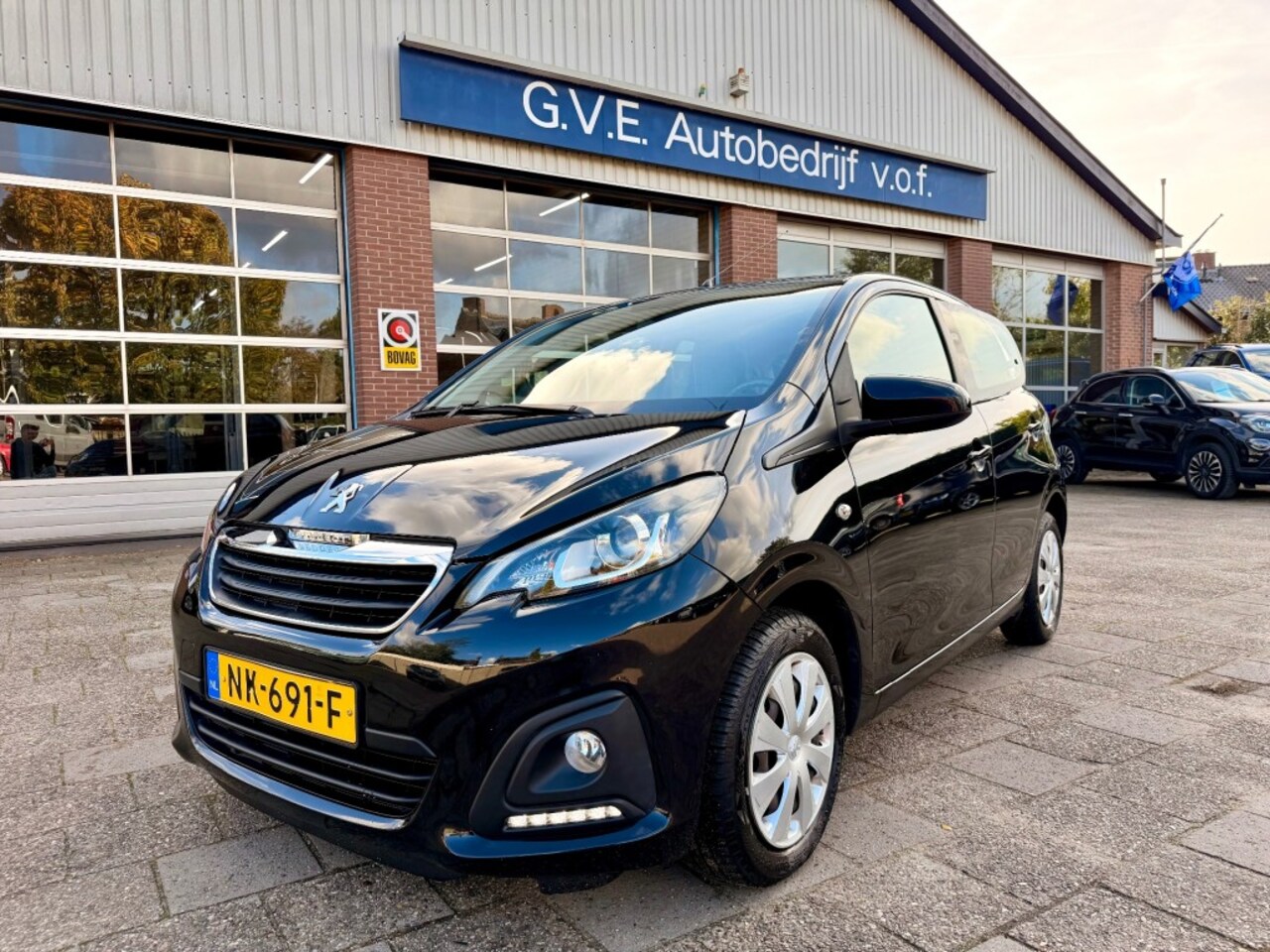 Peugeot 108 - 1.0 E-VTi AIRCO NEDERLANDSE AUTO NAP. - AutoWereld.nl