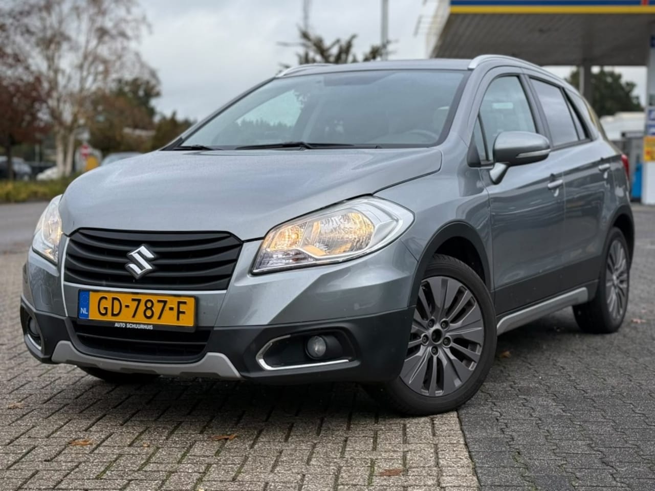 Suzuki SX4 S-Cross - 1.6 EXCLUSIVE TREKHAAK PANORAMADAK 100% ONDERHOUDEN - AutoWereld.nl