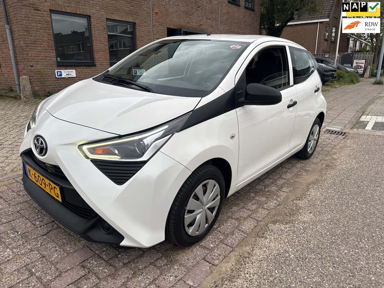 Toyota Aygo - 1.0 VVT-i x 1.0 VVT-i x - AutoWereld.nl