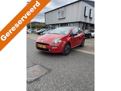 Fiat Punto Evo - 0.9 TwinAir Pop Airco Nette en goed onderhouden Punto met een nieuwe Apk (20-10-2027)