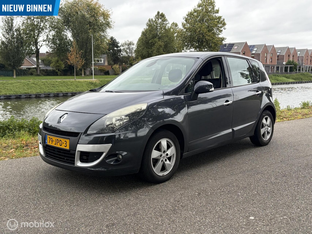 Renault Scénic - 2.0 | Achteruitrijcamera | Climate control - AutoWereld.nl