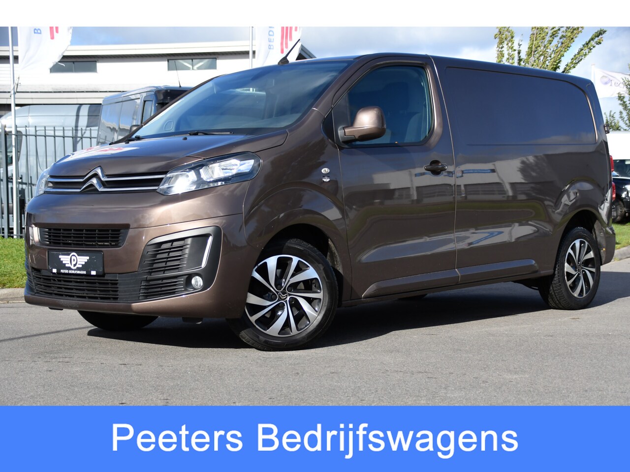 Citroën Jumpy - 2.0 BlueHDI 120 L2 PB Edition Camera, Cruise, Clima, 120pk, Mulitmedia, Airco, Trekhaak, U - AutoWereld.nl