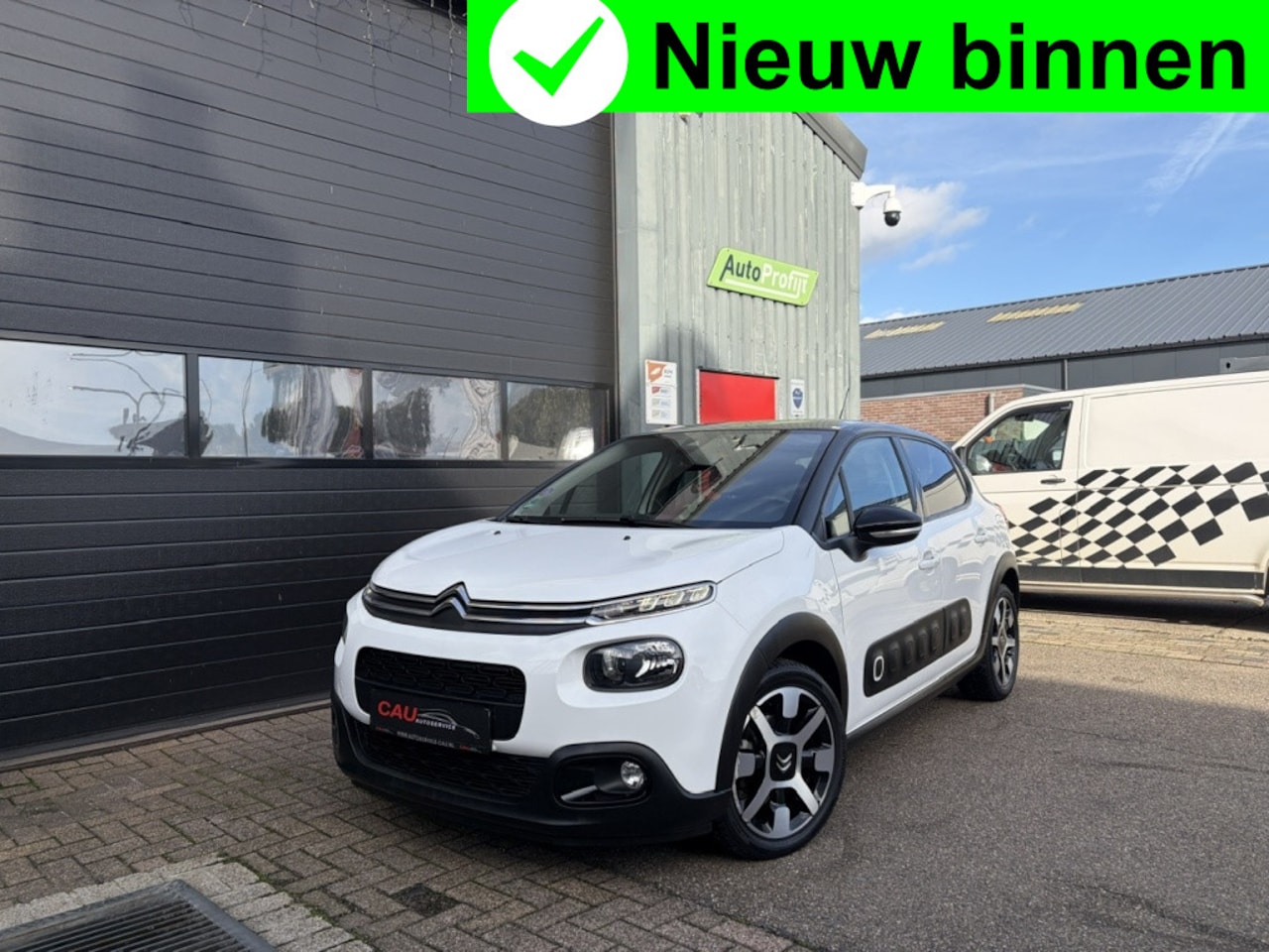 Citroën C3 - 1.2PT 82pk S&S Shine - AutoWereld.nl