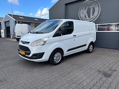 Ford Transit Custom - 2, 2 TDCI L1 Airco Xenon Trekhaak Cruisecontrol