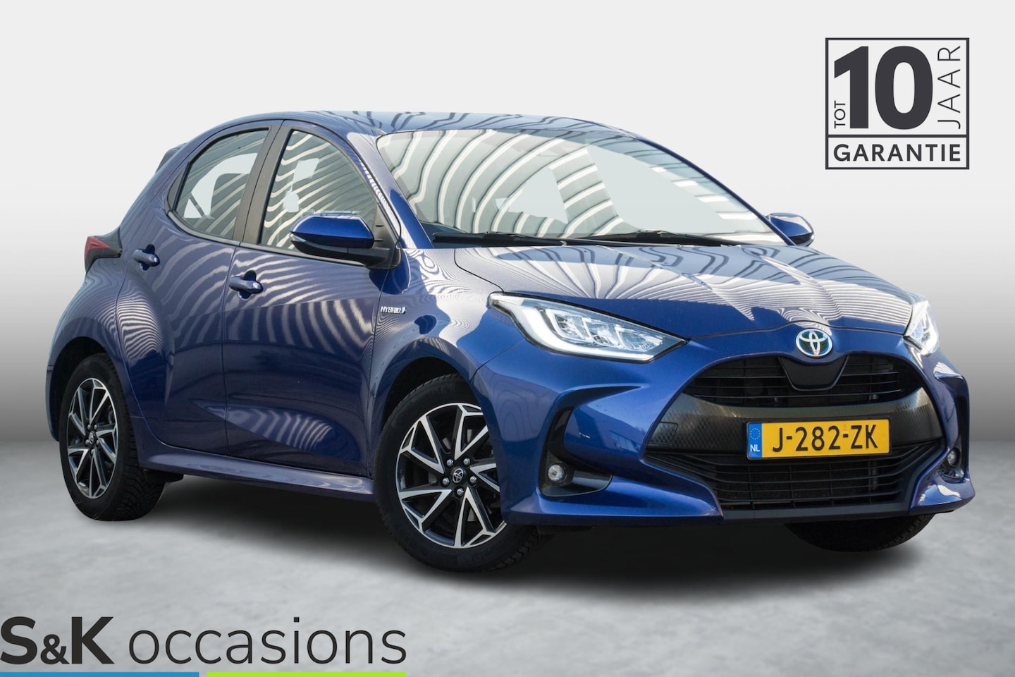 Toyota Yaris - 1.5 Hybrid 10j Garantie Dynamic Navi LED Keyless - AutoWereld.nl
