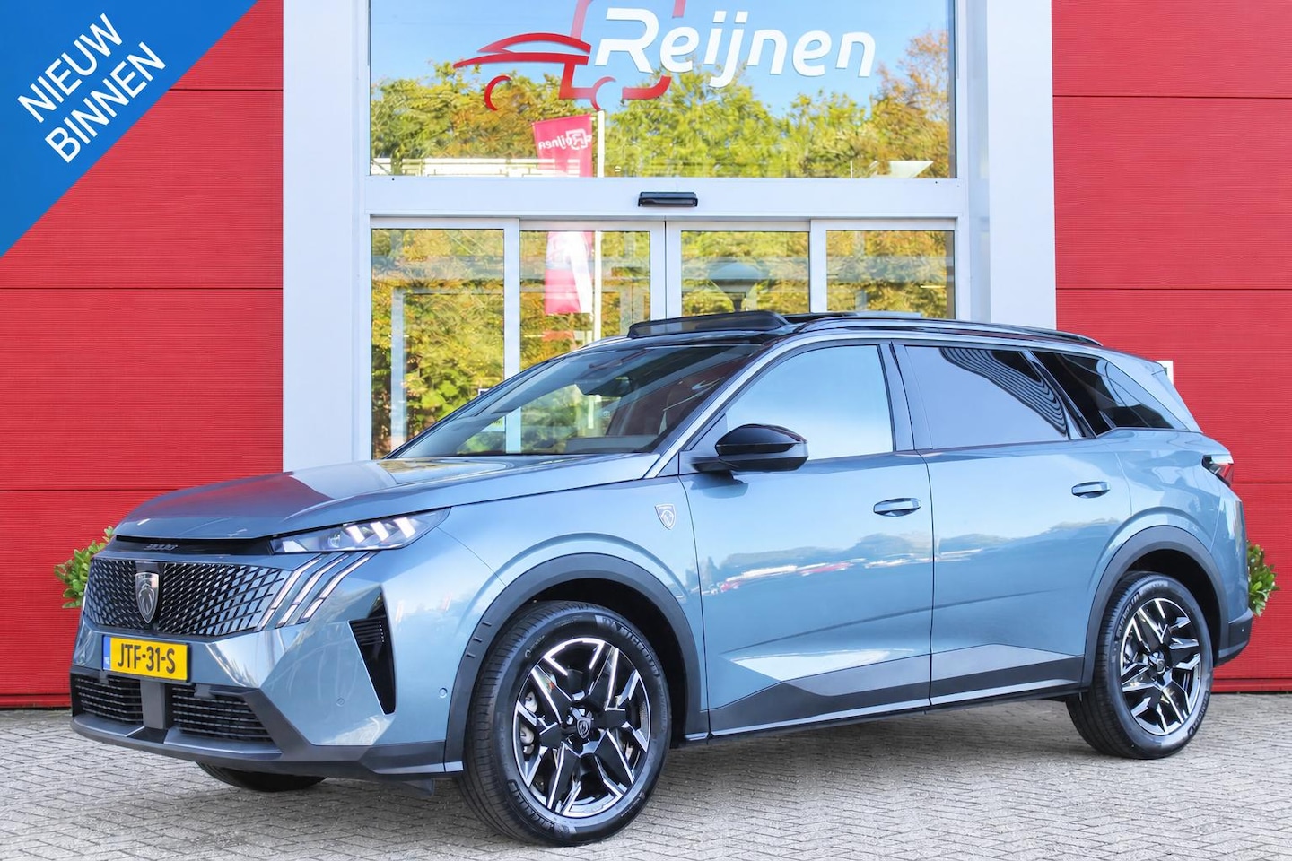 Peugeot 5008 - 1.2 Hybrid 145PK AUTOMAAT GT 7p | PANORAMISCH SCHUIFDAK PACK | 360° VISION & DRIVE ASSIST - AutoWereld.nl