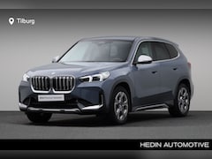 BMW iX1 - xDrive30 67 kWh X Line | Achteruitrijcamera | Comfort Access | Extra getint glas in achter