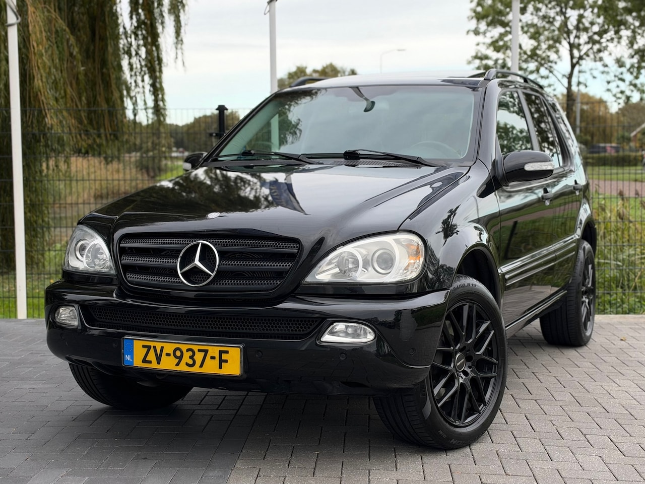 Mercedes-Benz M-klasse - 350 V6 AUT / CRUISE / CLIMA / LEDER / PDC - AutoWereld.nl