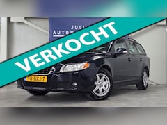 Volvo V70 - 2.5T Kinetic Leer Trekhaak Navi APK 07-2027 Garantie