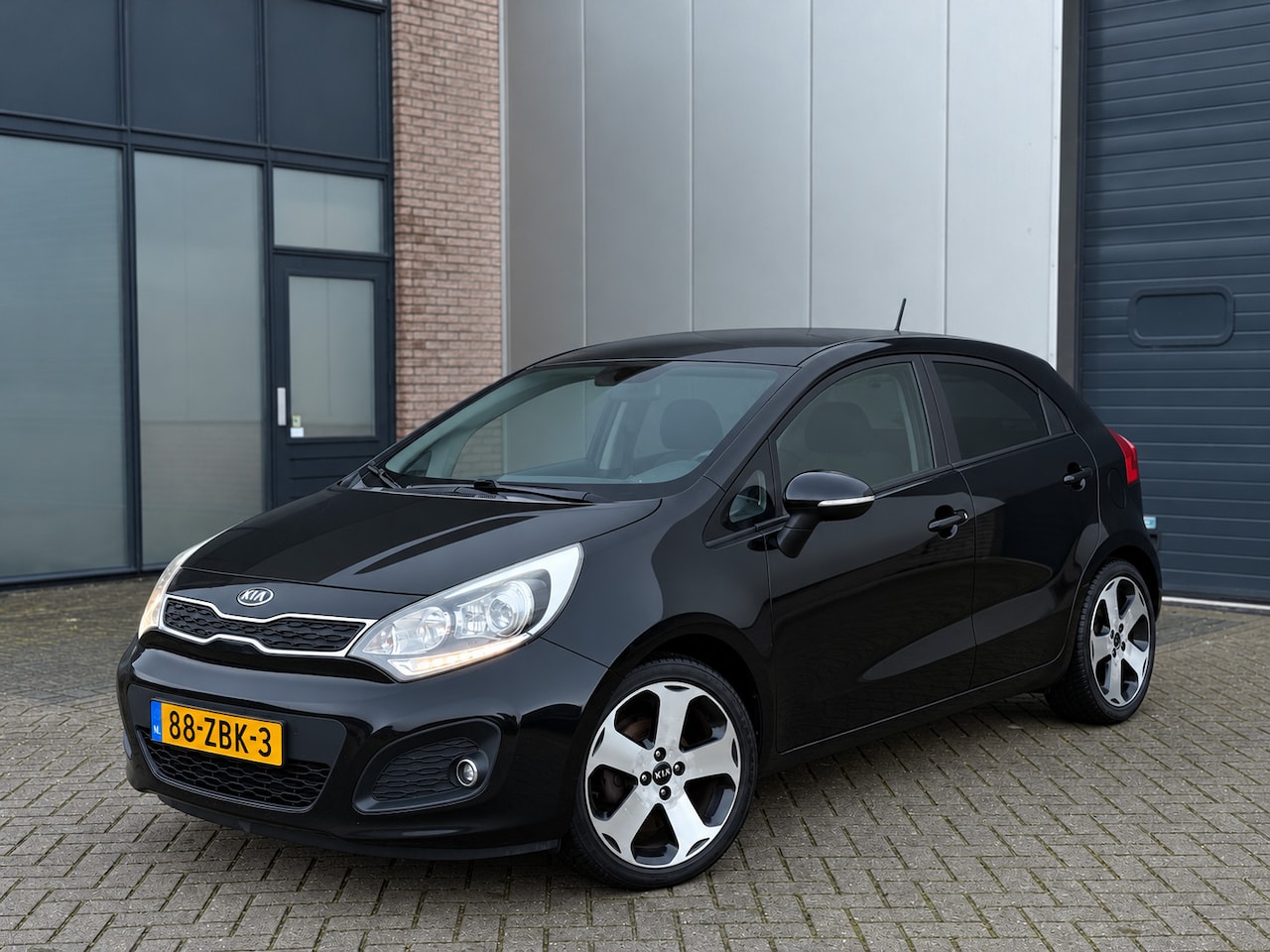 Kia Rio - 1.2 CVVT Super Pack 2012 5-DRS Cruise/Keyless/Airco - AutoWereld.nl