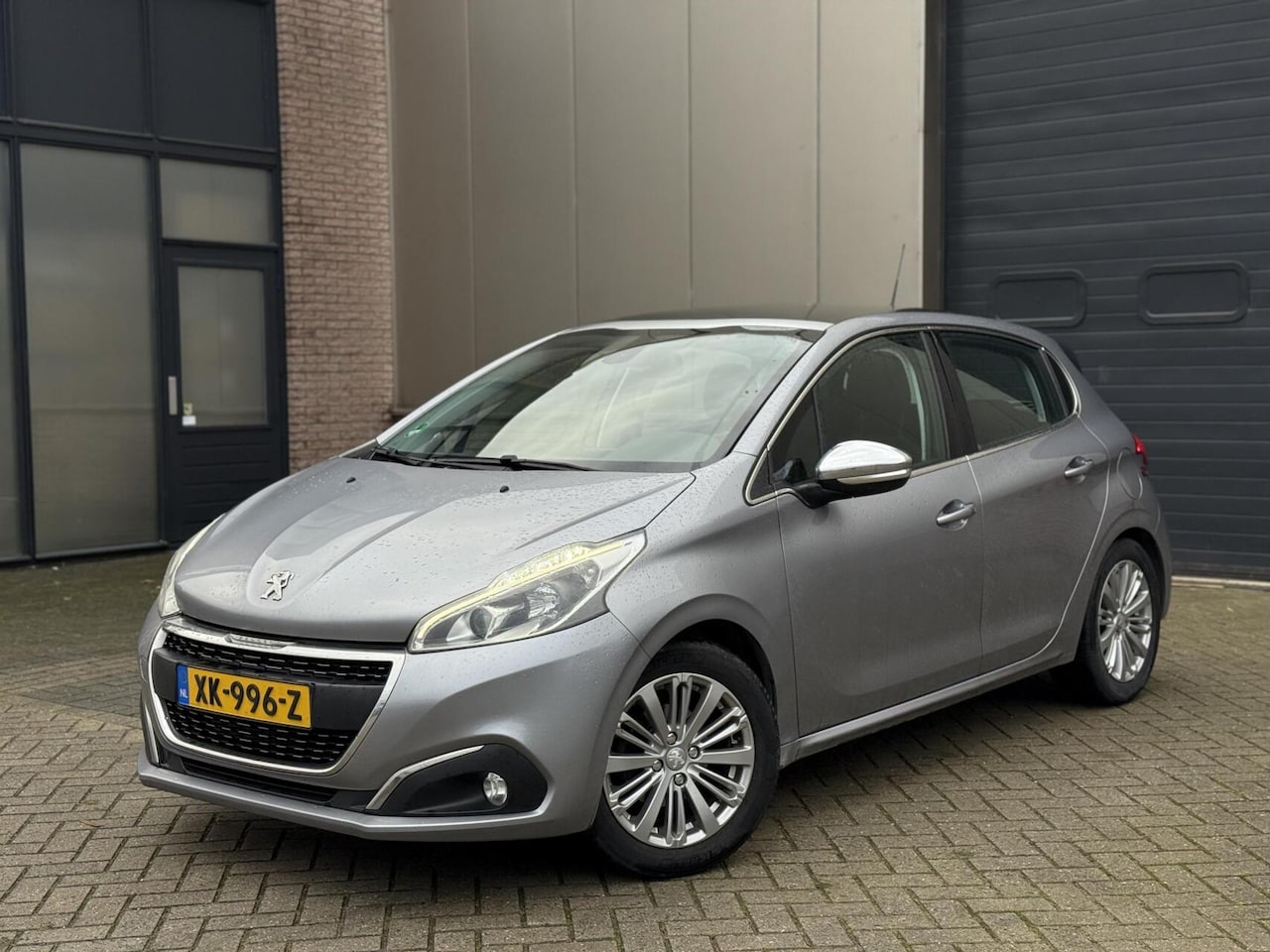 Peugeot 208 - 1.2 Allure 2019 1e Eig Camera/Cruise/Trekhaak - AutoWereld.nl