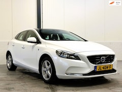 Volvo V40 - 2.0 D2 Ocean Race|Trekhaak|Org NL|Leder|Pano