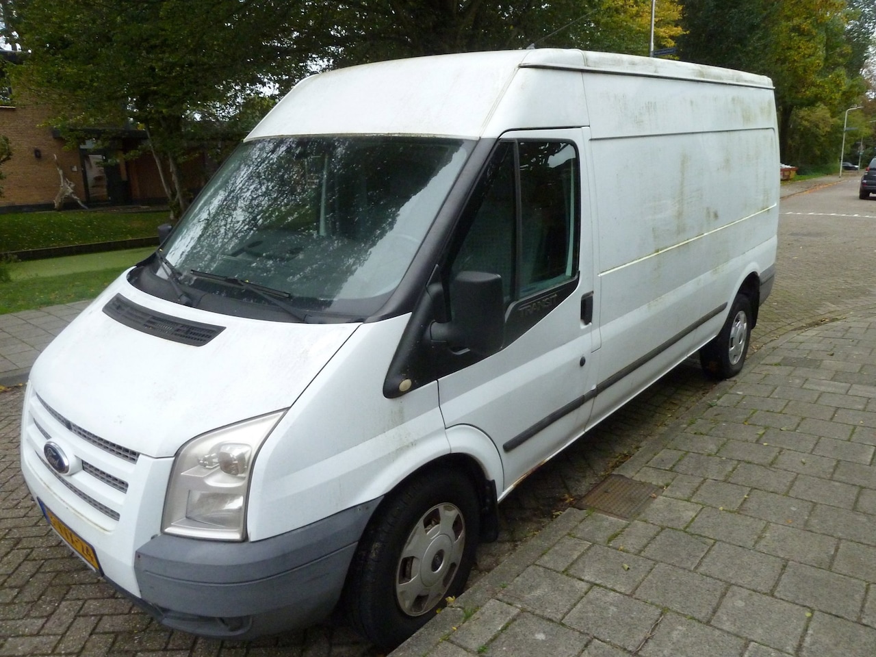 Ford Transit - 350L 2.2 TDCI Ambiente HD - AutoWereld.nl