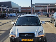 Hyundai Tucson - 2.0i Style
