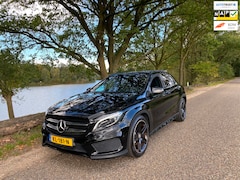 Mercedes-Benz GLA-Klasse - 180 AMG Night Edition Plus 46593 KM