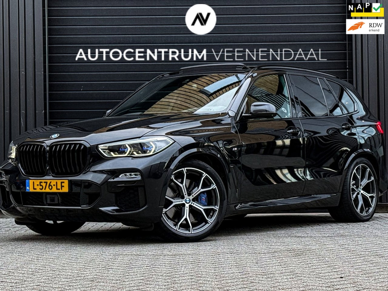 BMW X5 - XDrive45e High Executive 3X M-SPORT 89% SOH PANO/TREKHAAK/LASER/1E EIG/NAP/NL AUTO - AutoWereld.nl