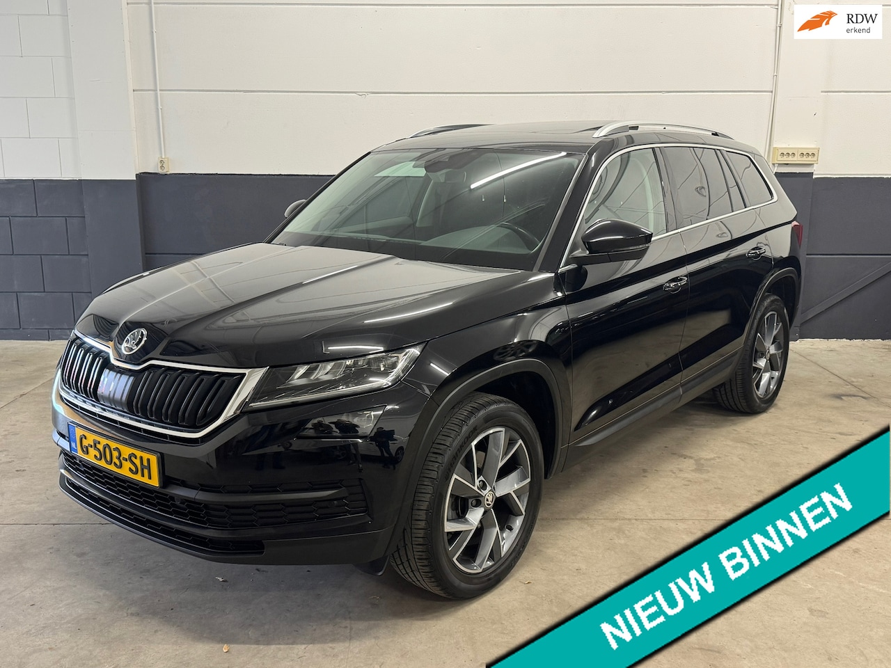 Skoda Kodiaq - 1.5 TSI Automaat Limited Business Edition Pano. camera|Trekhaak|AppleCarplay|Android - AutoWereld.nl