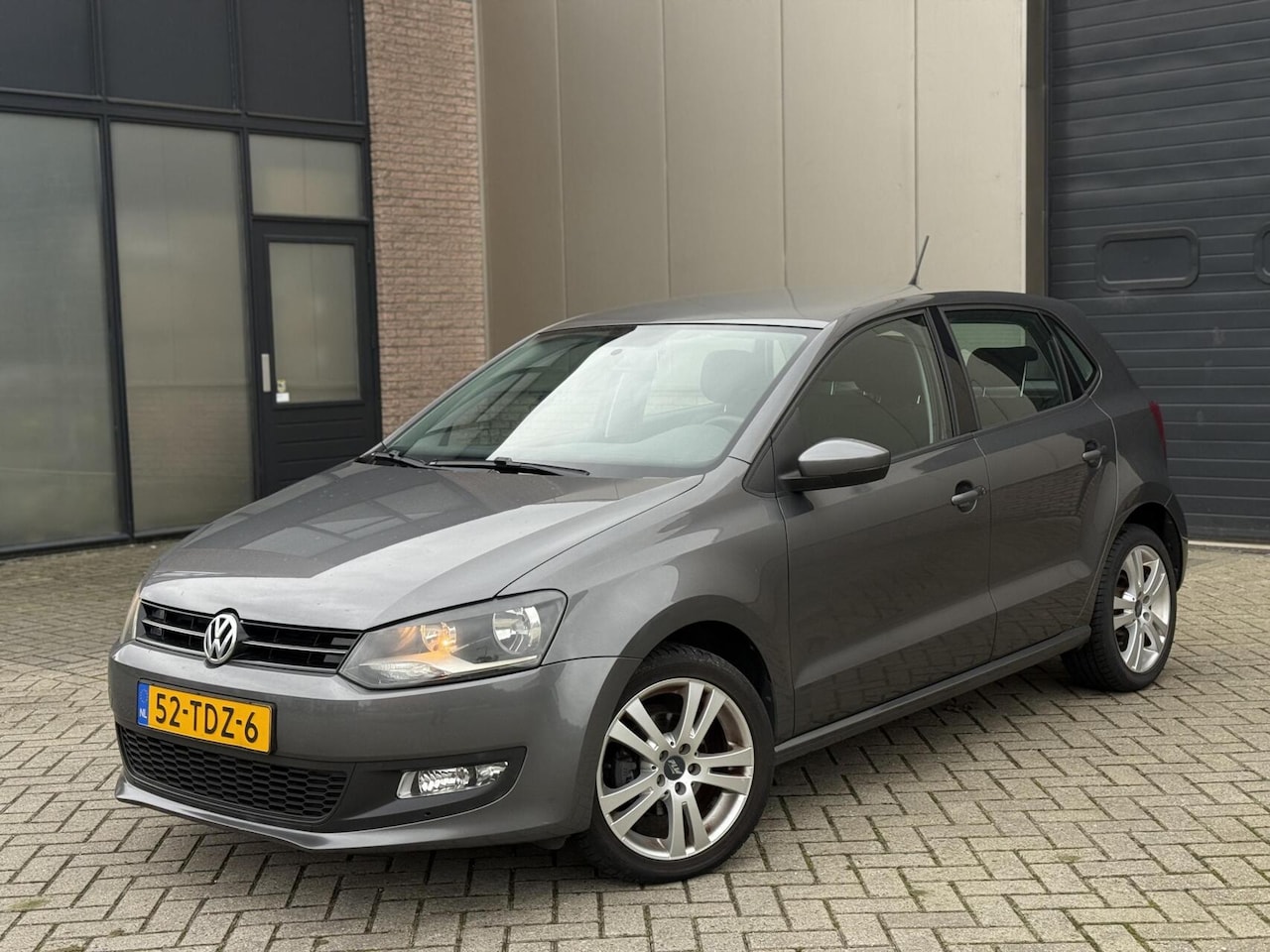 Volkswagen Polo - 1.2 TSI Comfortline Cruise/Aux/Airco - AutoWereld.nl