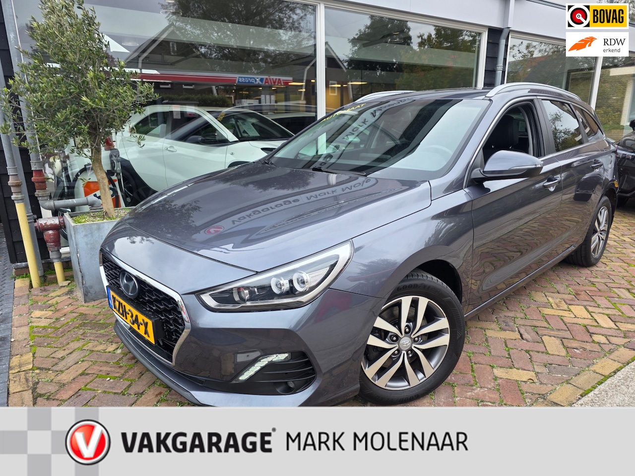 Hyundai i30 Wagon - 1.4 T-GDI Premium 1.4 T-GDI Premium,automaat,sterke motor - AutoWereld.nl