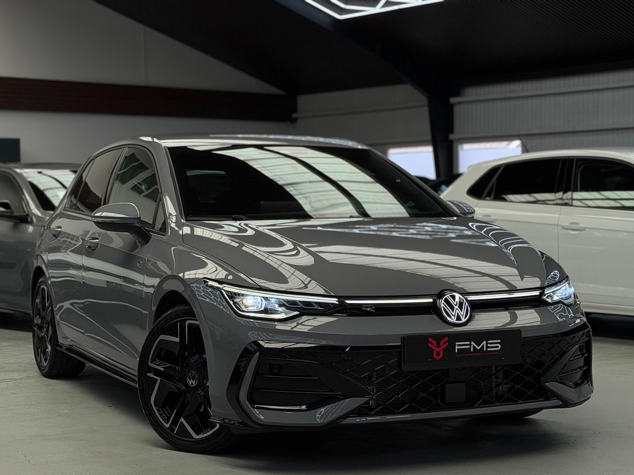 Volkswagen Golf - 1.5 TSI 3x R-Line Facelift CarPlay Camera - AutoWereld.nl