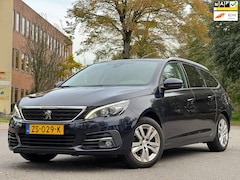 Peugeot 308 SW - 1.2 PureTech Blue Lease Executive