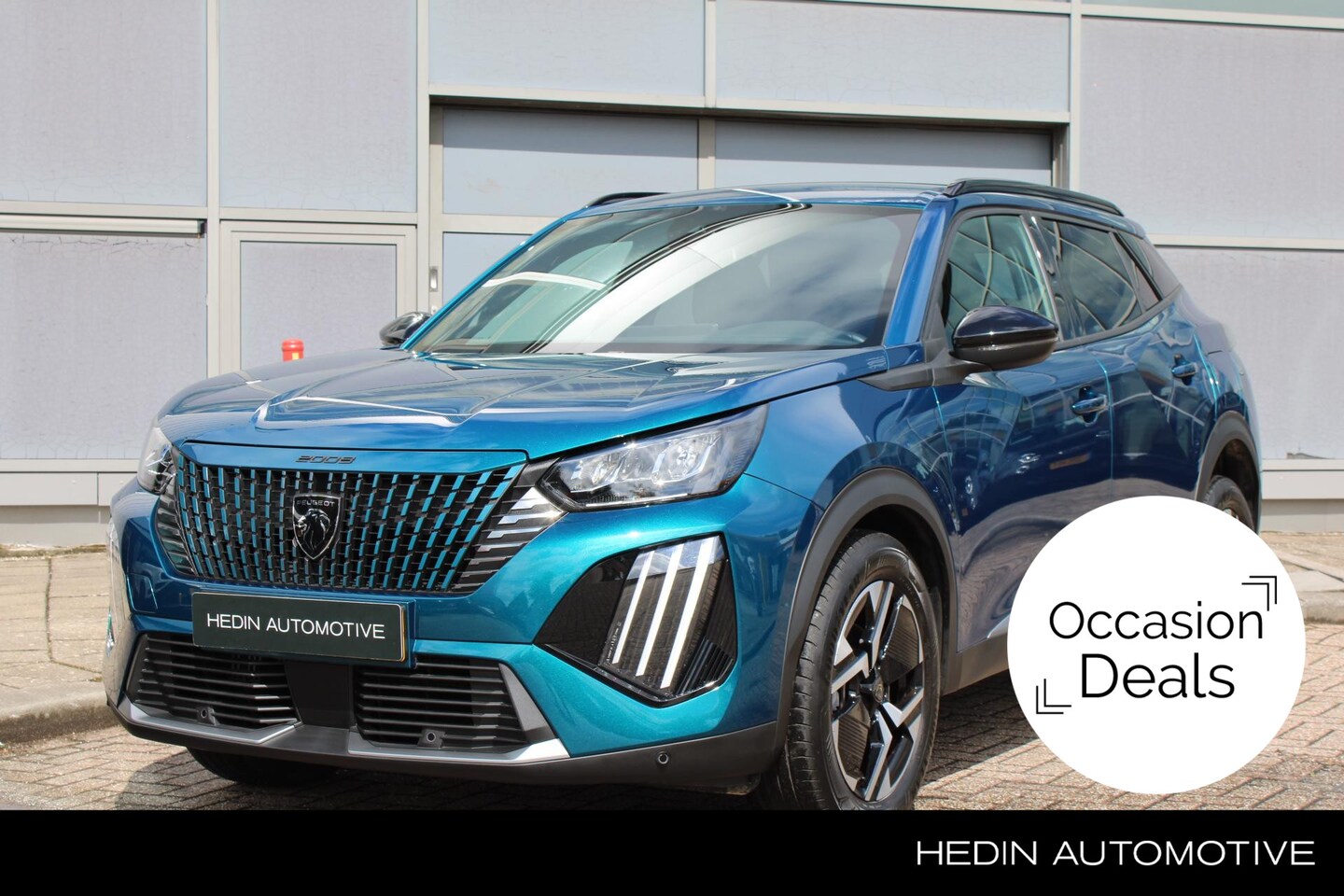 Peugeot 2008 - 1.2 100PK Allure | Navigatie via App | Climate control | Cruise control | Carplay | LED | - AutoWereld.nl