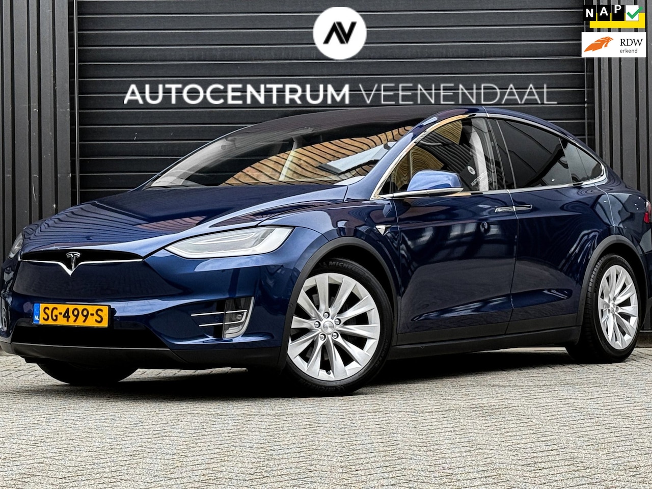 Tesla Model X - 100D 6-ZITS SOH 89% AUTOPILOT/TREKHAAK/PANO/LEDER/417 PK - AutoWereld.nl