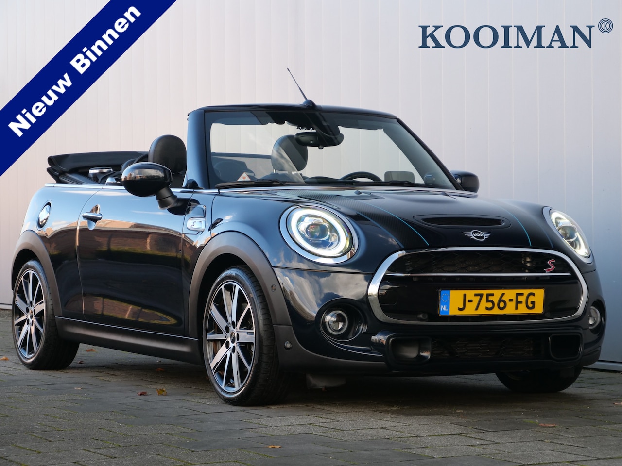 MINI Cabrio - 2.0 Cooper S 192Pk Sidewalk Edition Automaat Apple Carplay / Harman Kardon / Camera / Adap - AutoWereld.nl