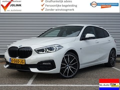 BMW 1-serie - 118i Executive Edition Step7 I NL-Auto I 100% dealer I Apple/Android I