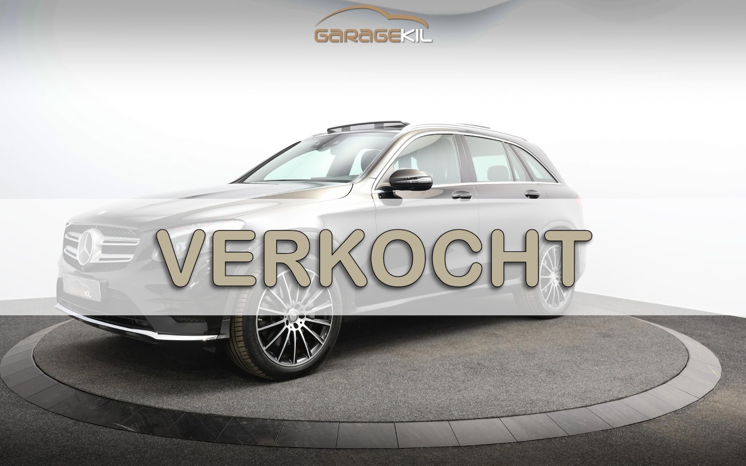 Mercedes-Benz GLC-klasse - 250 4MATIC AMG Orig. NL / 1e eig / Luchtvering / Pano / AMG / 360 camera / Trekhaak / 19'' - AutoWereld.nl