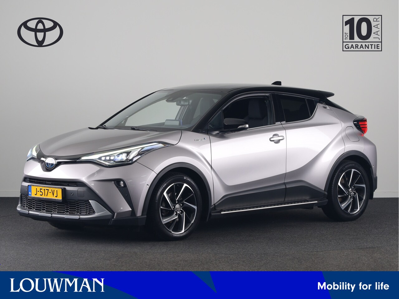 Toyota C-HR - 2.0 Hybrid Bi-Tone | Parkeersensoren V+A | JBL | Blindspot | Stoelverwarming | - AutoWereld.nl