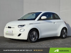 Fiat 500 - Icon 42 kWh / SOH 96% / All season banden / CCS Snellader / Navigatie via Apple Carplay of
