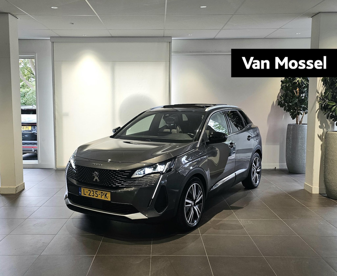 Peugeot 3008 - 1.6 HYbrid 225 Blue Lease GT | Panoramisch schuifdak | Navigatie | 360° Camera - AutoWereld.nl