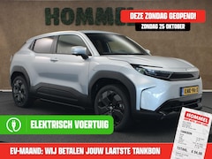 Toyota Urban Cruiser - Executive 61 kWh DEMO - ORIGINEEL NEDERLANDSE AUTO - 3 FASE LADEN - PANORAMADAK - PARKEERS
