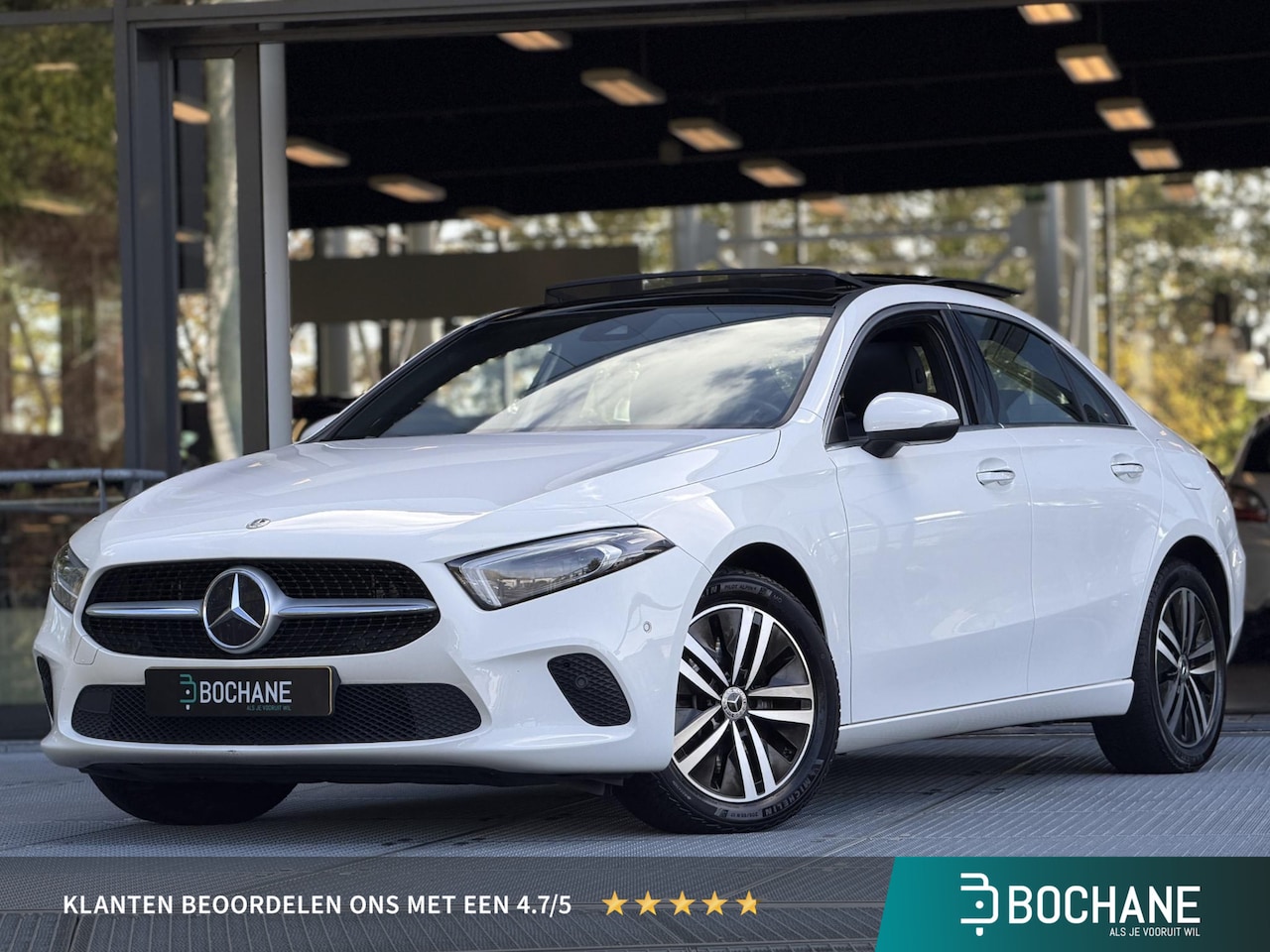 Mercedes-Benz A-klasse - 250 e Luxury Limited Automaat | Panoramadak | Stoelverwarming | Navigatie | Leder | Sfeerv - AutoWereld.nl