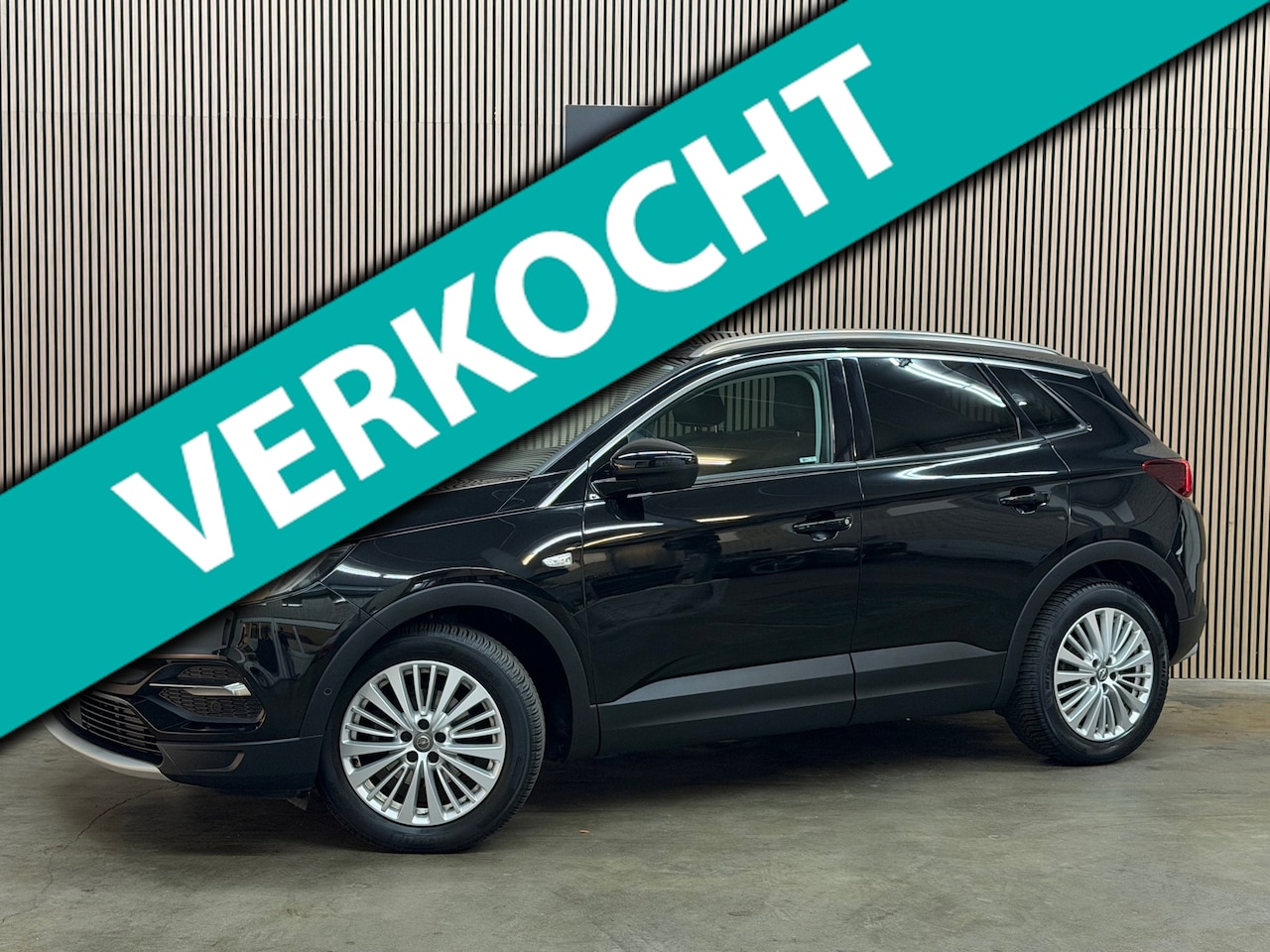 Opel Grandland X - 1.2 Turbo Innovation 2017 LED CAMERA LEDER - AutoWereld.nl