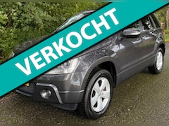 Suzuki Grand Vitara - 2.4 Exclusive 2009 4X4 TREKHAAK CAMERA CLIMA NAP