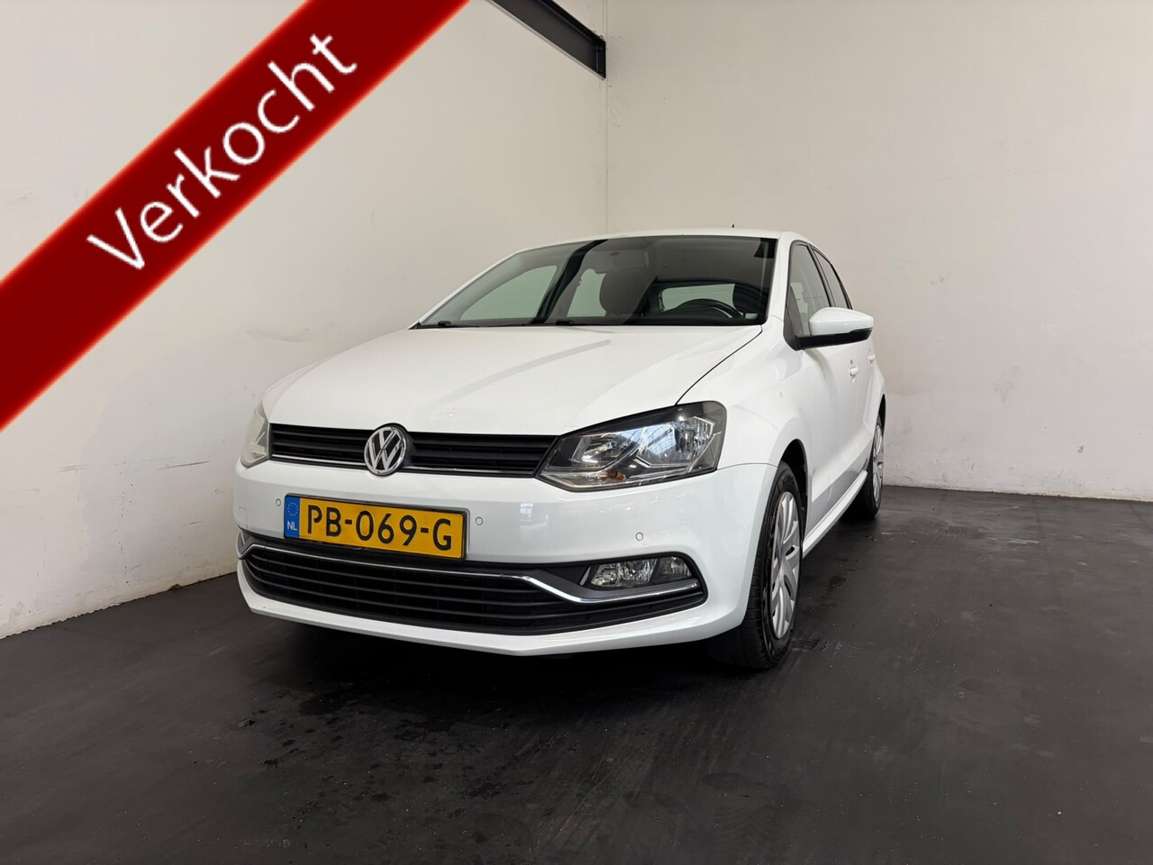 Volkswagen Polo - 1.2 TSI Comfortline Airco. Cruise. Trekhaak. Bleutooth! - AutoWereld.nl