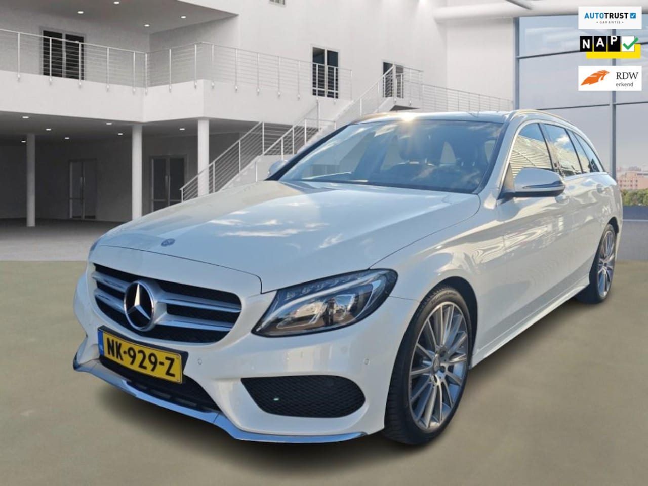 Mercedes-Benz C-klasse Estate - 180 AMG Sport Edition / NL PRIJS 19801 / APK en Onderhoud - AutoWereld.nl
