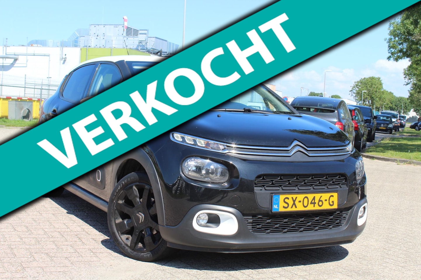 Citroën C3 - 1.2 PureTech S&S Shine NAP automaat camera clima - AutoWereld.nl